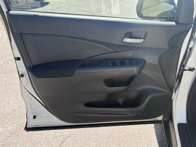 Used 2016 Honda CR-V LX image 12