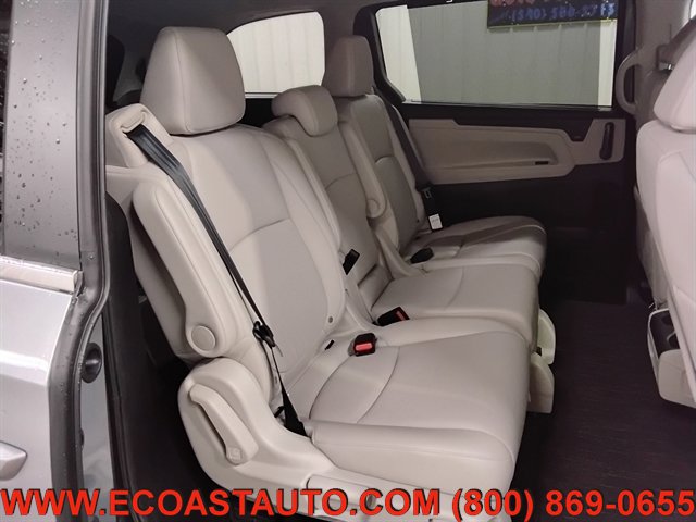 Used 2025 Honda Odyssey EX-L image 16