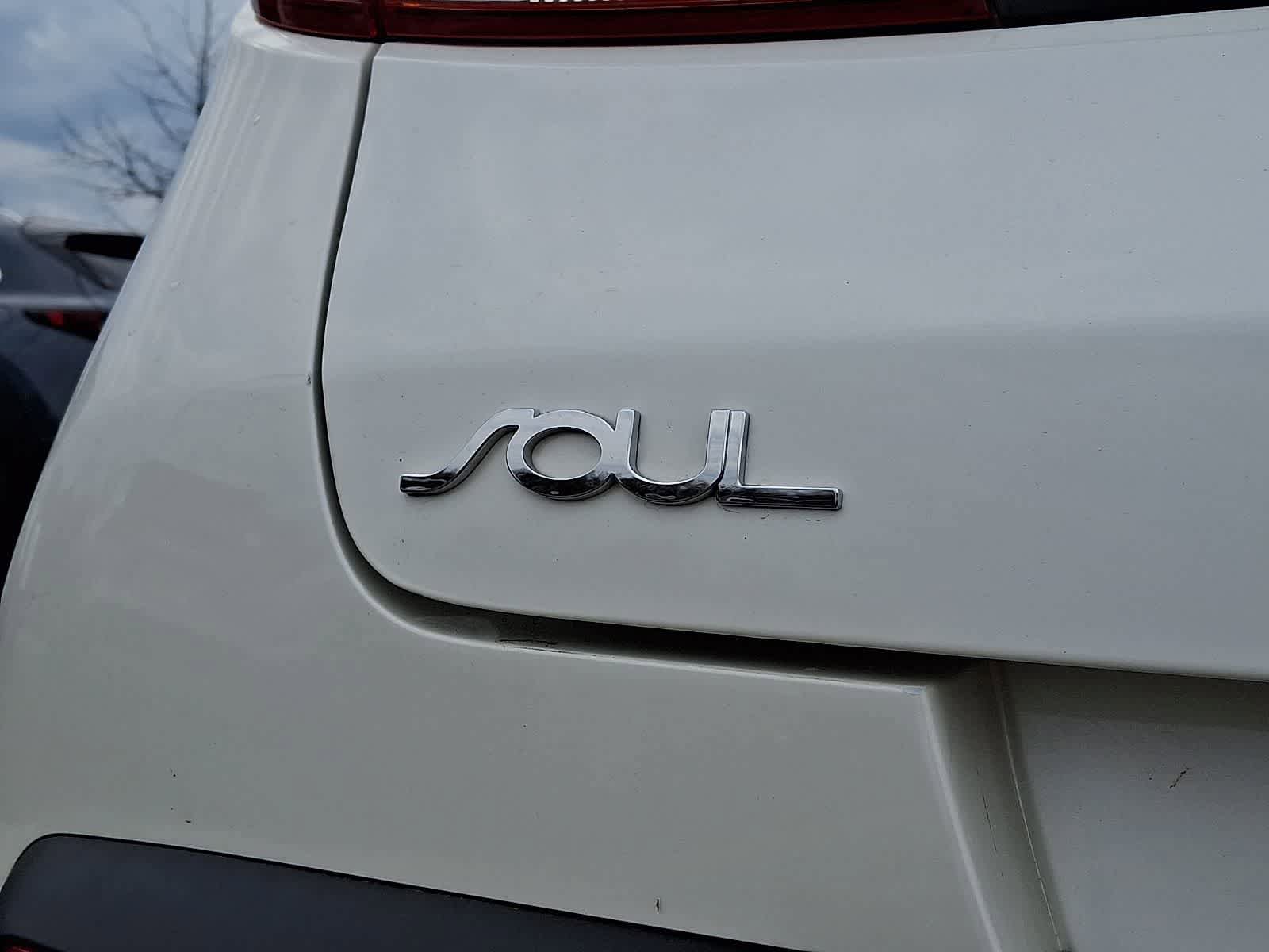 Used 2021 Kia Soul S FWD image 30