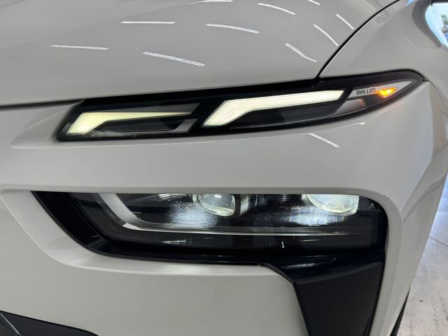 Used 2023 BMW X7 xDrive40i w/ Executive Package image 32