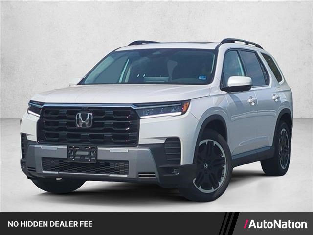 Used 2026 Honda Pilot Touring image 1
