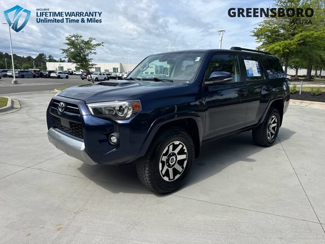 Used 2024 Toyota 4Runner TRD Off-Road Premium AWD/4WD image 4