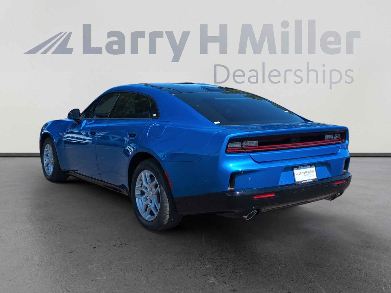 New 2026 Dodge Charger R/T AWD/4WD image 3