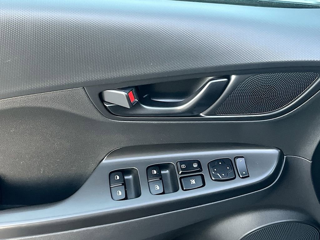 Used 2023 Hyundai Kona N Line image 18