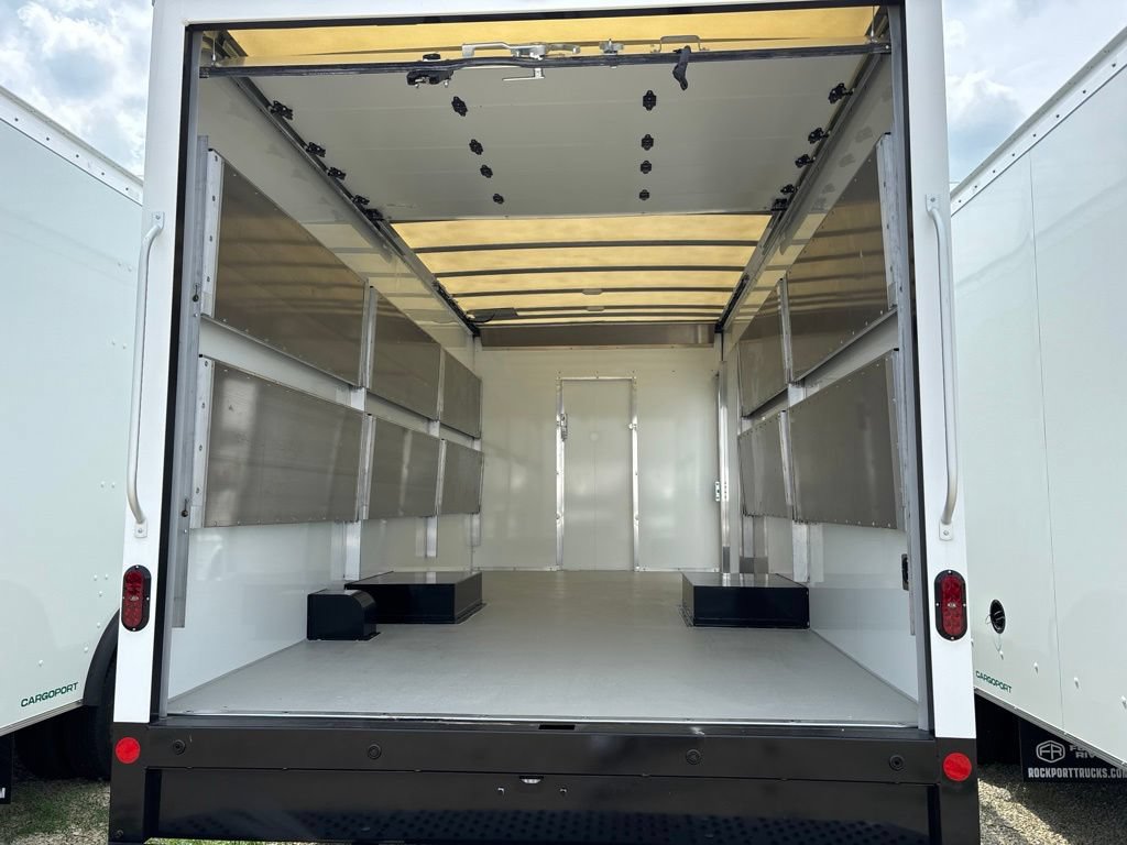 New 2026 Chevrolet Express 4500 w/ Power Convenience Package RWD image 4