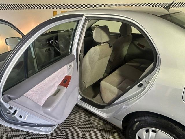 Used 2008 Toyota Corolla LE FWD image 34