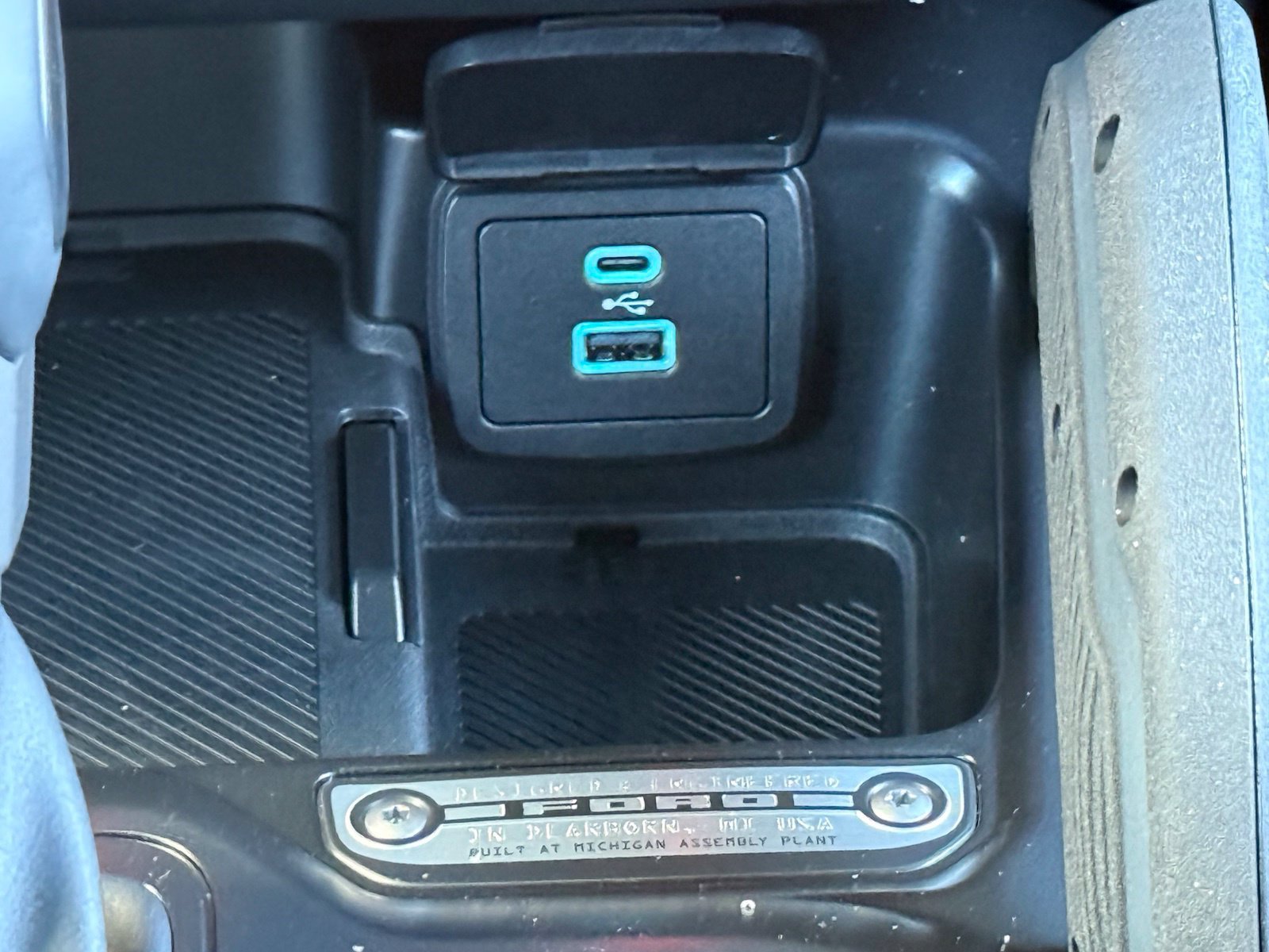 New 2026 Ford Bronco Outer Banks w/ Sasquatch Package AWD/4WD image 26