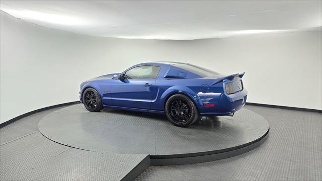 Used 2006 Ford Mustang GT RWD image 4