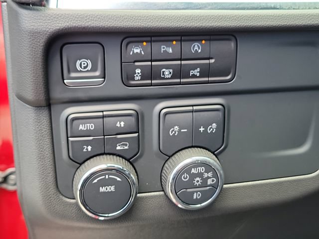 Certified 2025 Chevrolet Tahoe Premier AWD/4WD image 28