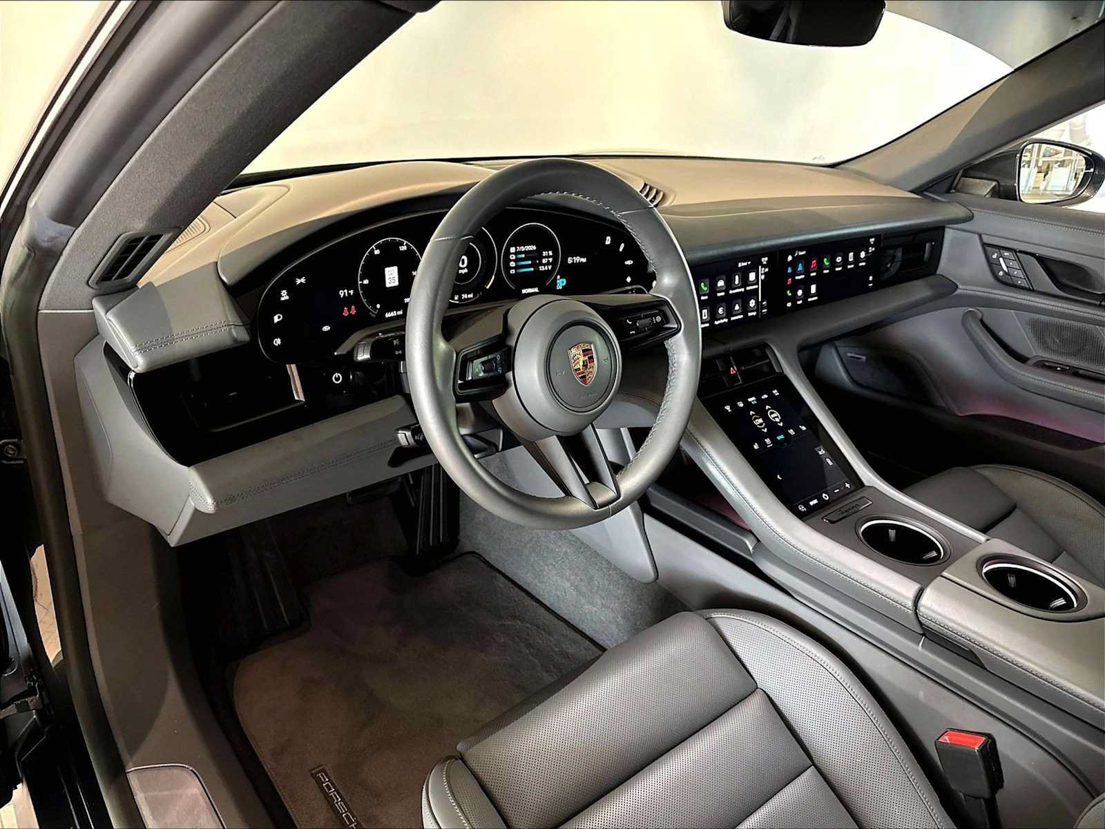 Used 2023 Porsche Taycan 4S AWD/4WD image 7