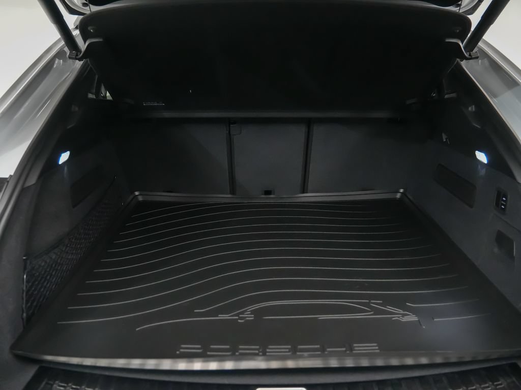 New 2026 Porsche Cayenne E-Hybrid Coupe AWD/4WD image 13