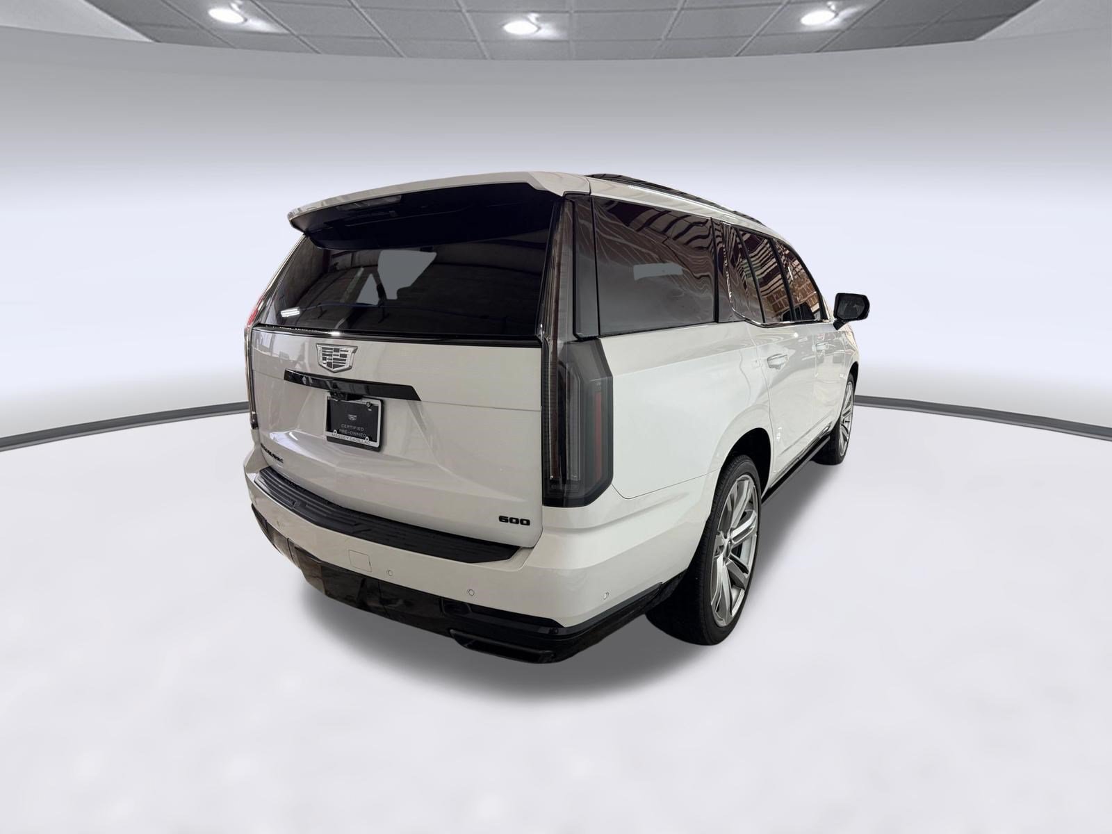 Certified 2025 Cadillac Escalade Sport w/ Touring Package AWD/4WD image 7