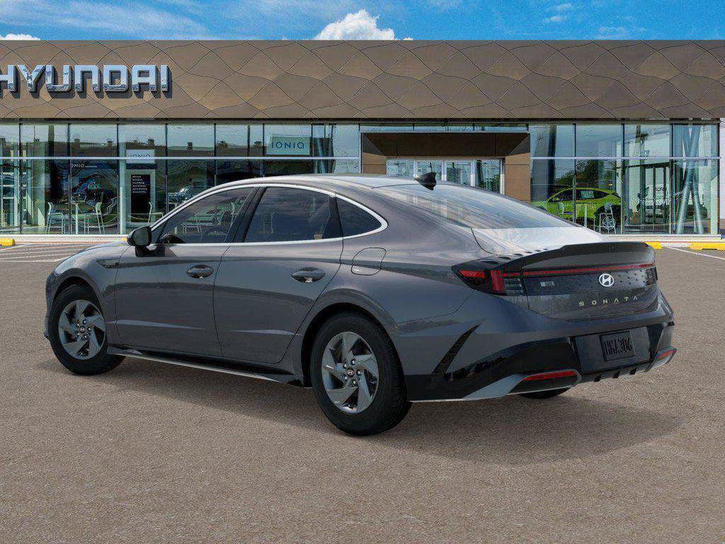 New 2026 Hyundai Sonata SE FWD image 5