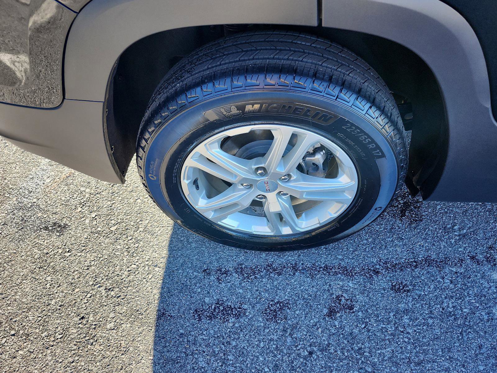 Certified 2023 GMC Terrain SLE image 6