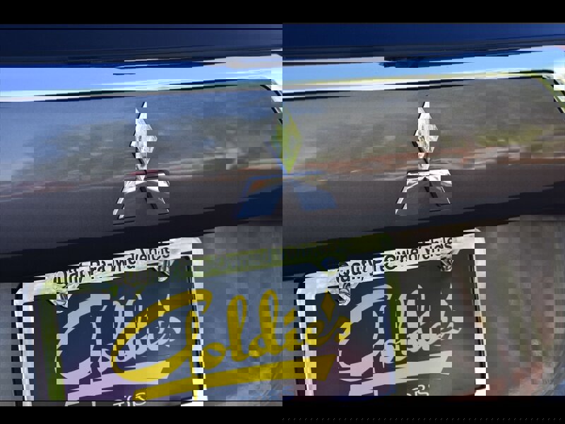 Used 2017 Mitsubishi Outlander SEL image 51