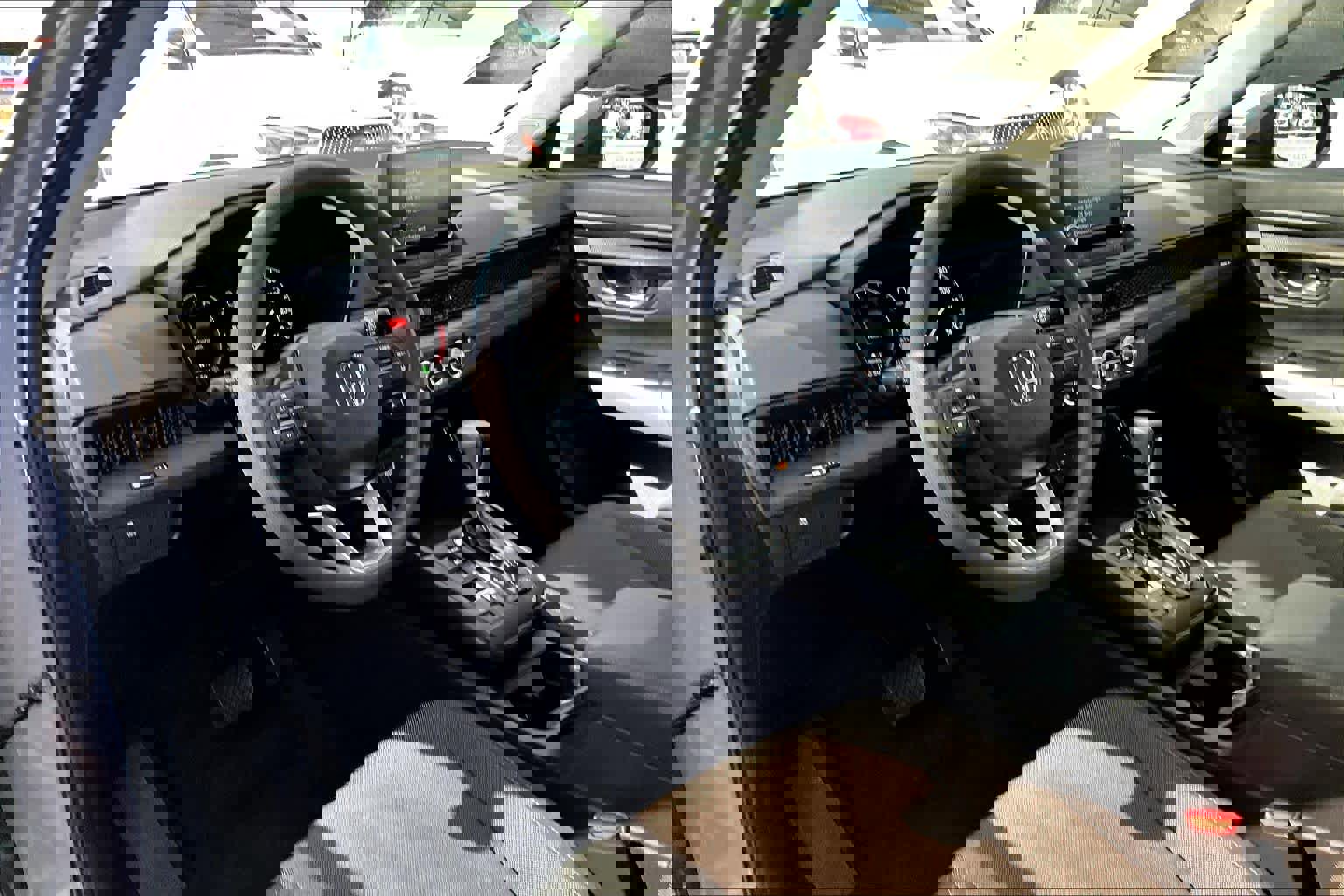 Used 2025 Honda CR-V EX image 18