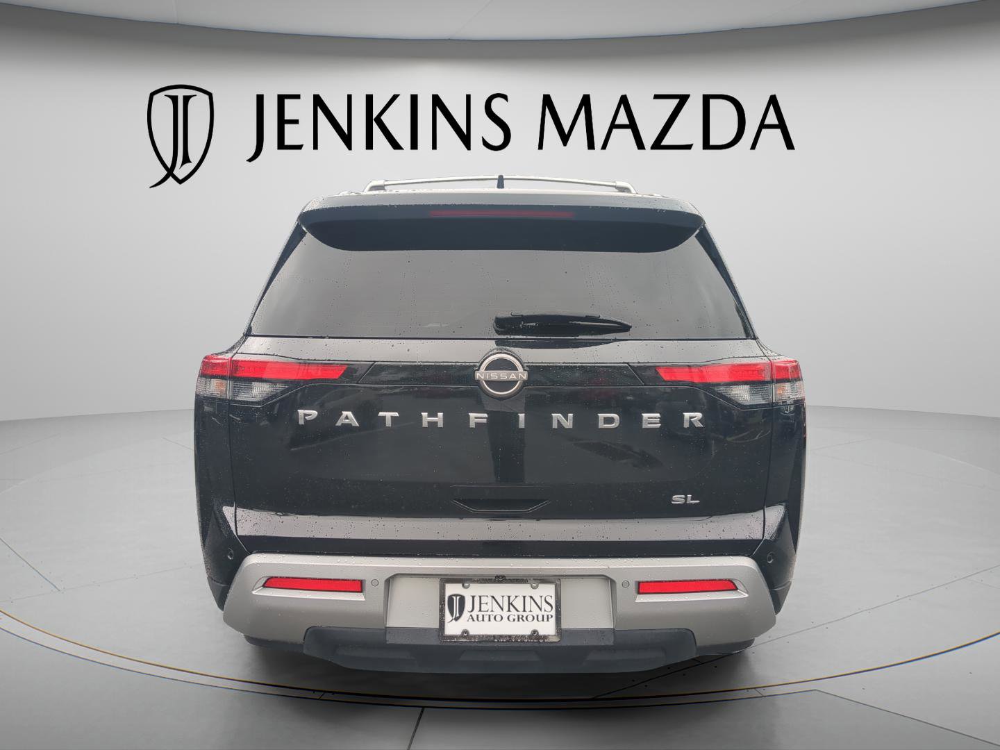 Used 2022 Nissan Pathfinder SL image 4