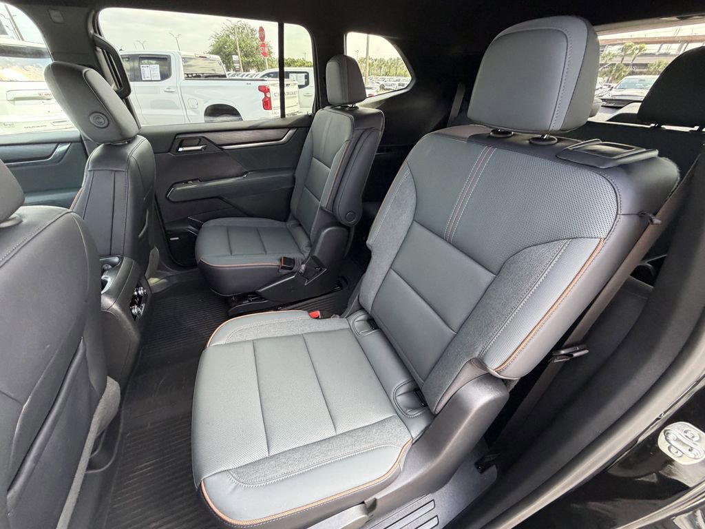 Certified 2024 GMC Acadia AT4 w/ LPO, Floor Liner Package AWD/4WD image 17