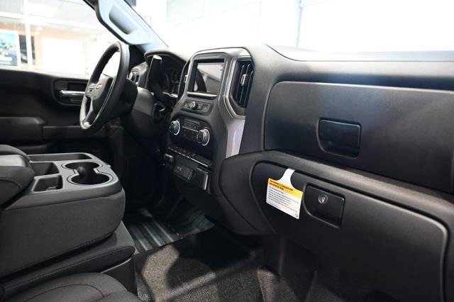 New 2026 Chevrolet Silverado 1500 W/T w/ WT Value Package AWD/4WD image 13