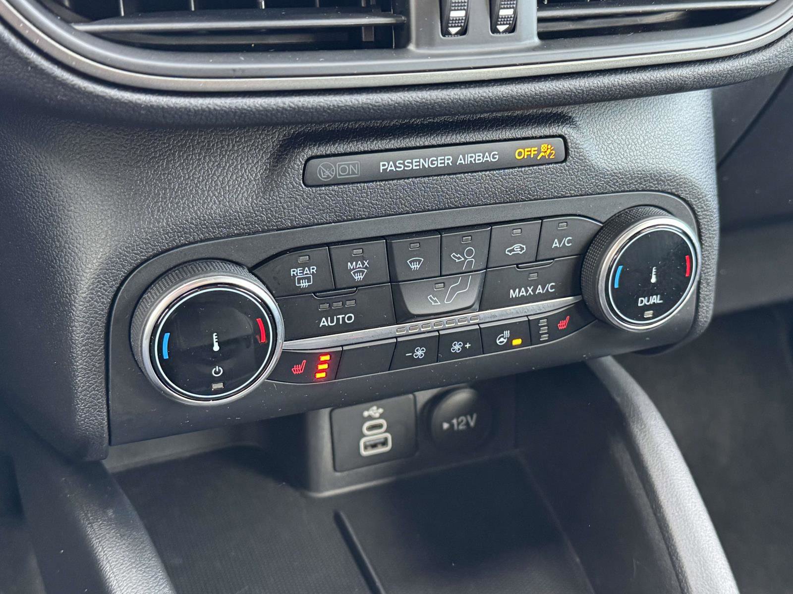 Used 2025 Ford Escape Active w/ Cold Weather Package image 26