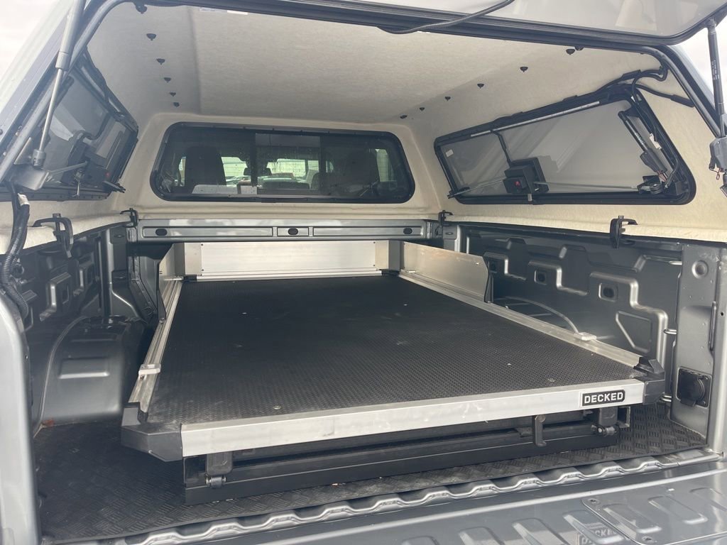 Used 2025 Chevrolet Silverado 2500 LT w/ Safety Package image 31