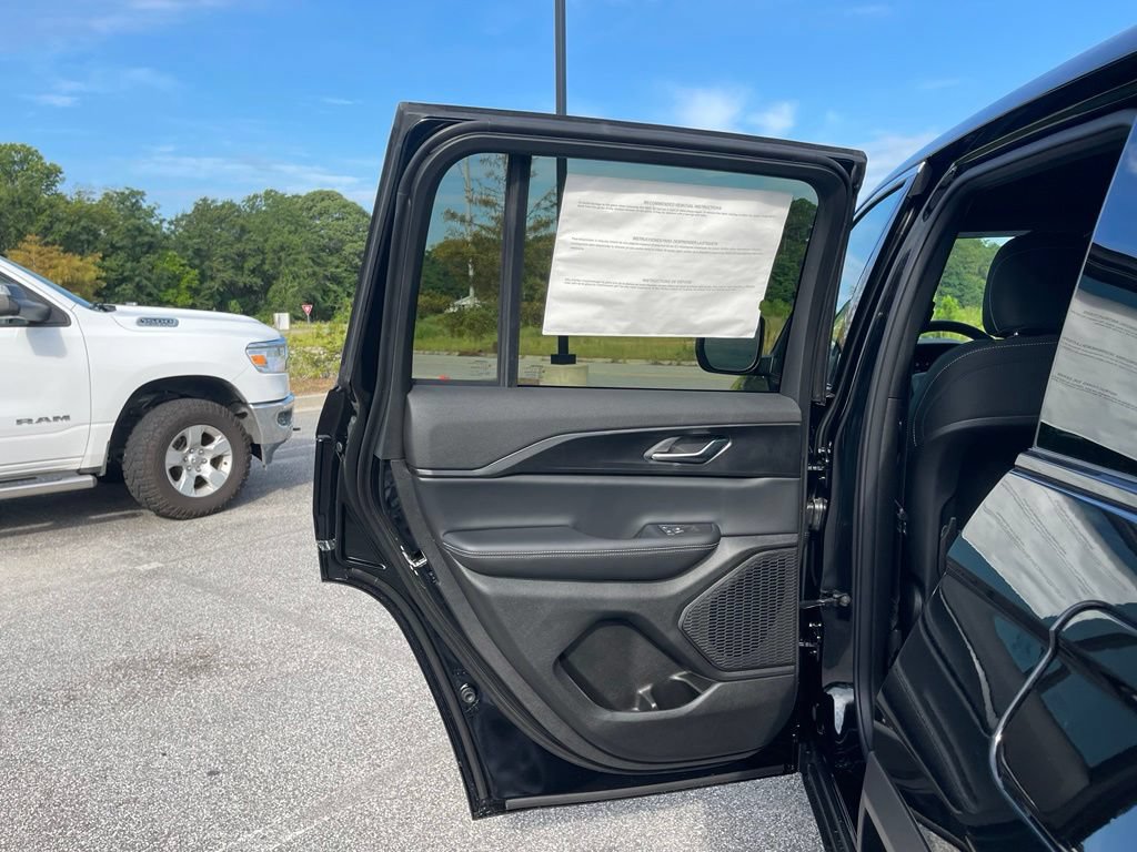 New 2026 Jeep Grand Cherokee Laredo RWD image 50