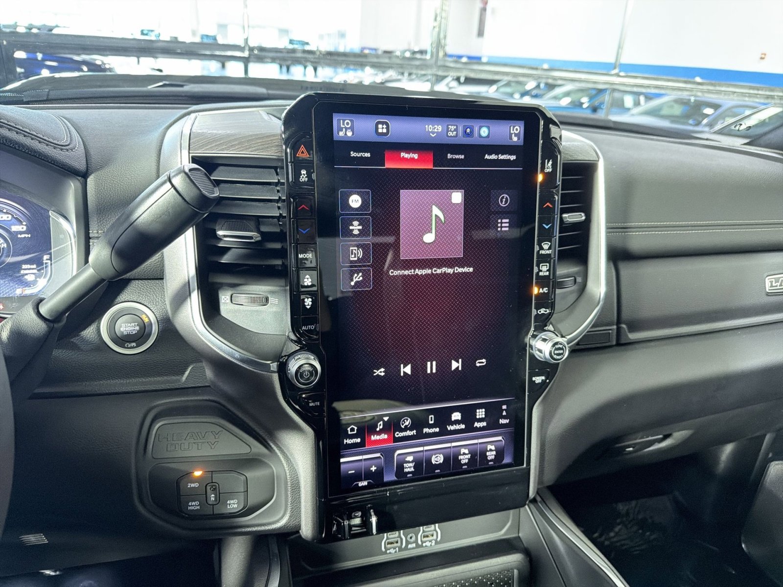 Used 2025 RAM 2500 Laramie AWD/4WD image 35