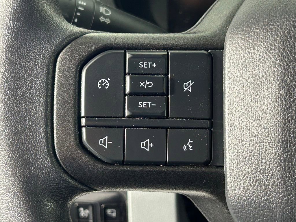 Used 2025 Ford F250 XLT w/ Black Appearance Package image 27