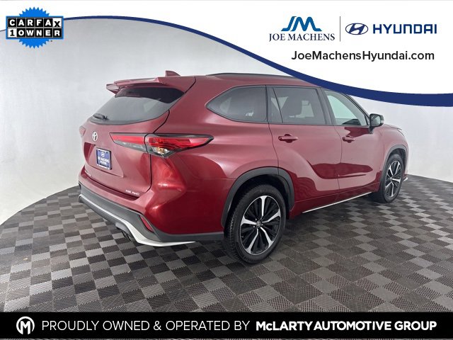 Used 2021 Toyota Highlander XSE image 6