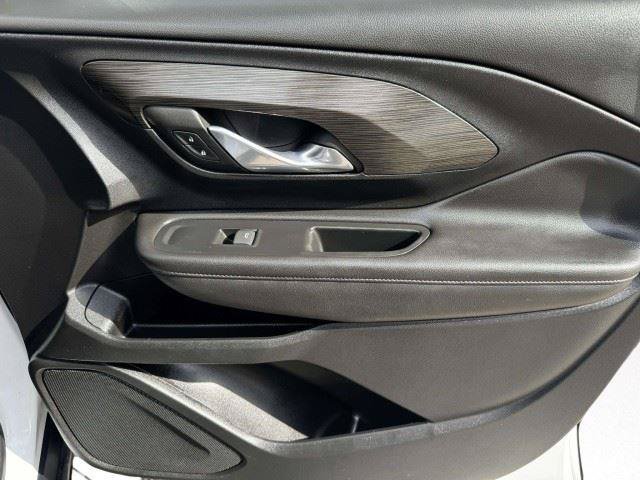 Used 2022 GMC Terrain SLE w/ Driver Convenience Package FWD image 62