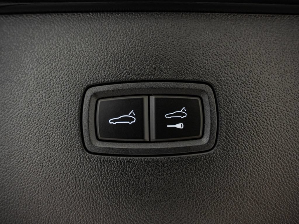 New 2026 Porsche Cayenne Coupe AWD/4WD image 41