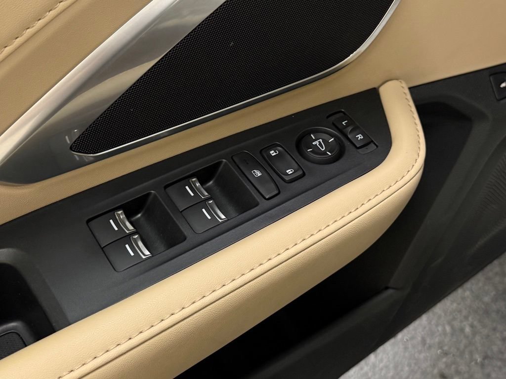 Used 2023 Acura RDX AWD image 13