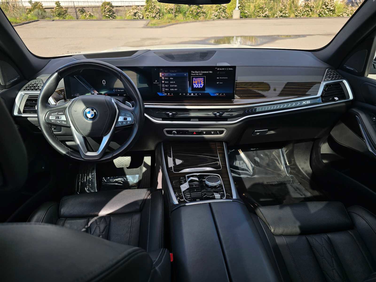 Used 2025 BMW X5 xDrive50e image 20