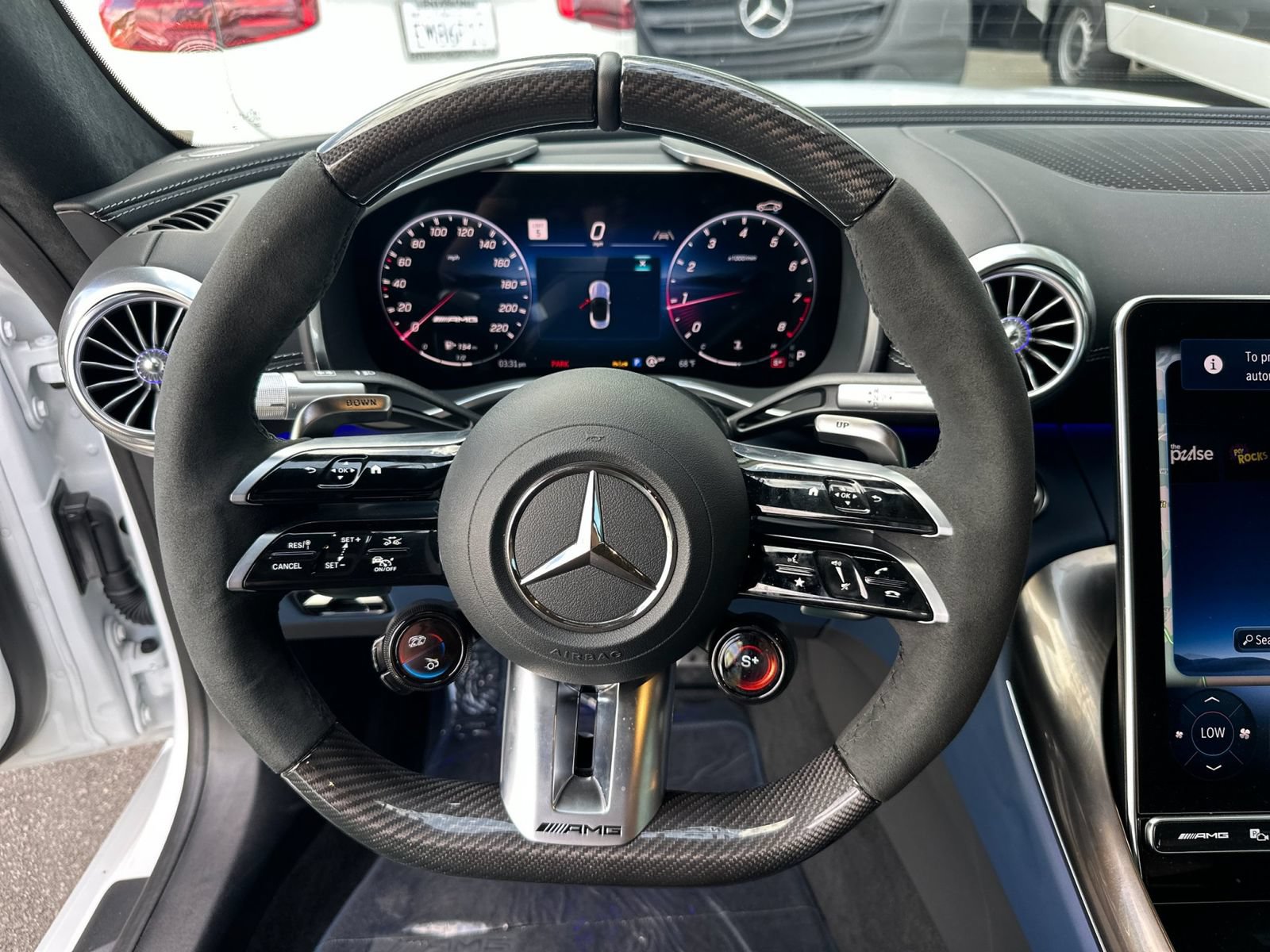 Used 2026 Mercedes-Benz SL 63 AMG 4MATIC image 17