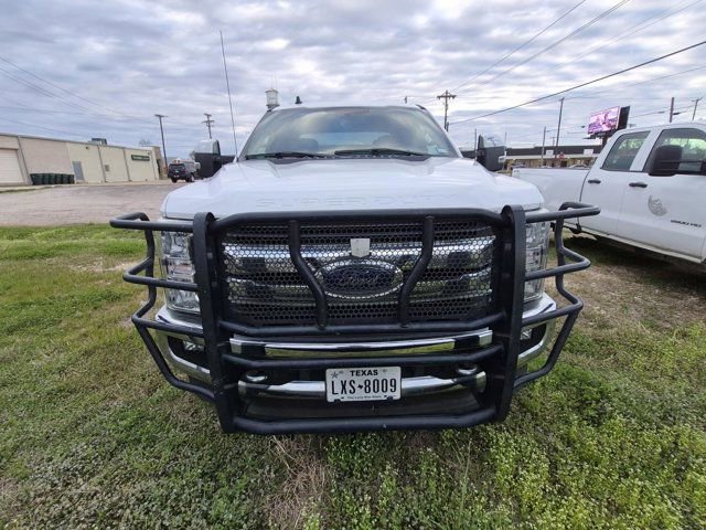 Used 2019 Ford F250 XLT w/ XLT Premium Package image 2
