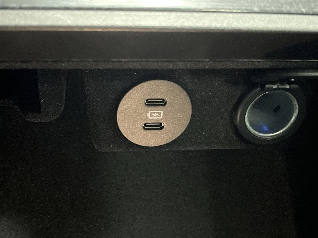 Used 2025 Lincoln Aviator Reserve image 24