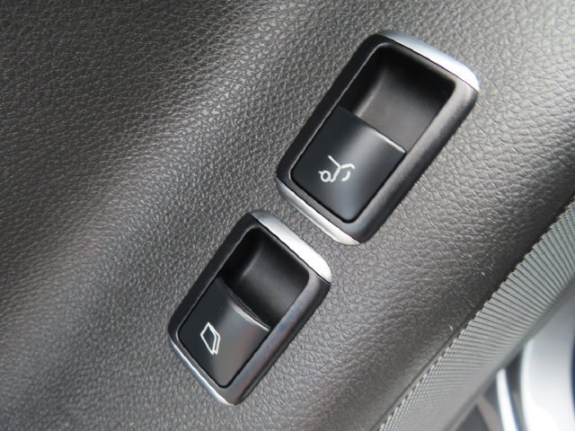 Used 2018 Mercedes-Benz GLS 450 4MATIC image 15