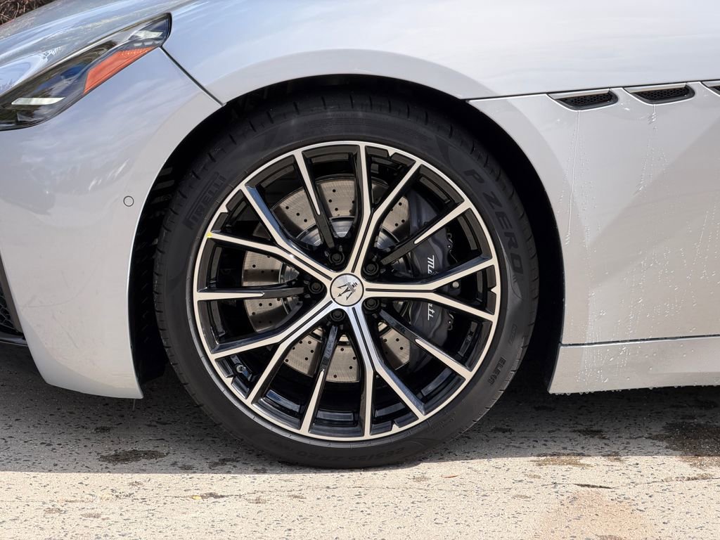New 2026 Maserati GranCabrio Modena image 12