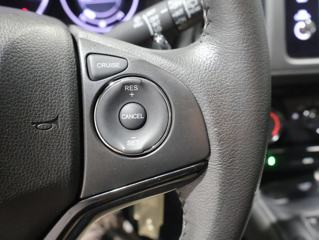 Used 2020 Honda HR-V Sport image 35