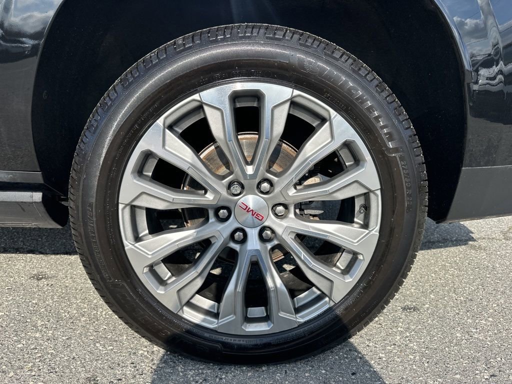 Used 2021 GMC Yukon XL Denali w/ Denali Ultimate Package image 34