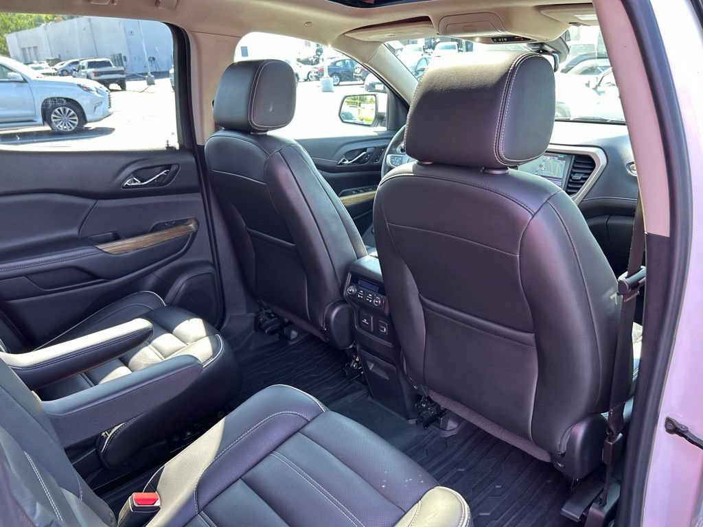 Used 2019 GMC Acadia Denali w/ Technology Package AWD/4WD image 44