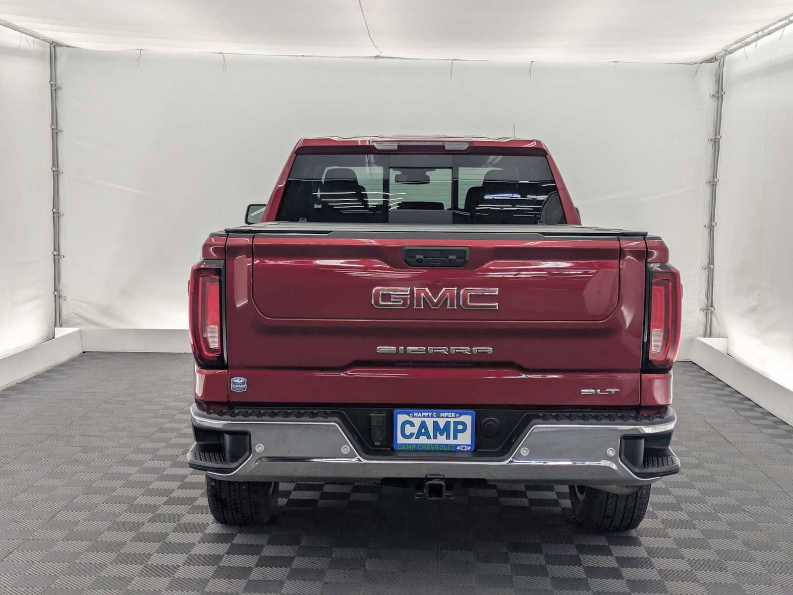 Used 2025 GMC Sierra 1500 SLT w/ SLT Premium Plus Package AWD/4WD image 5