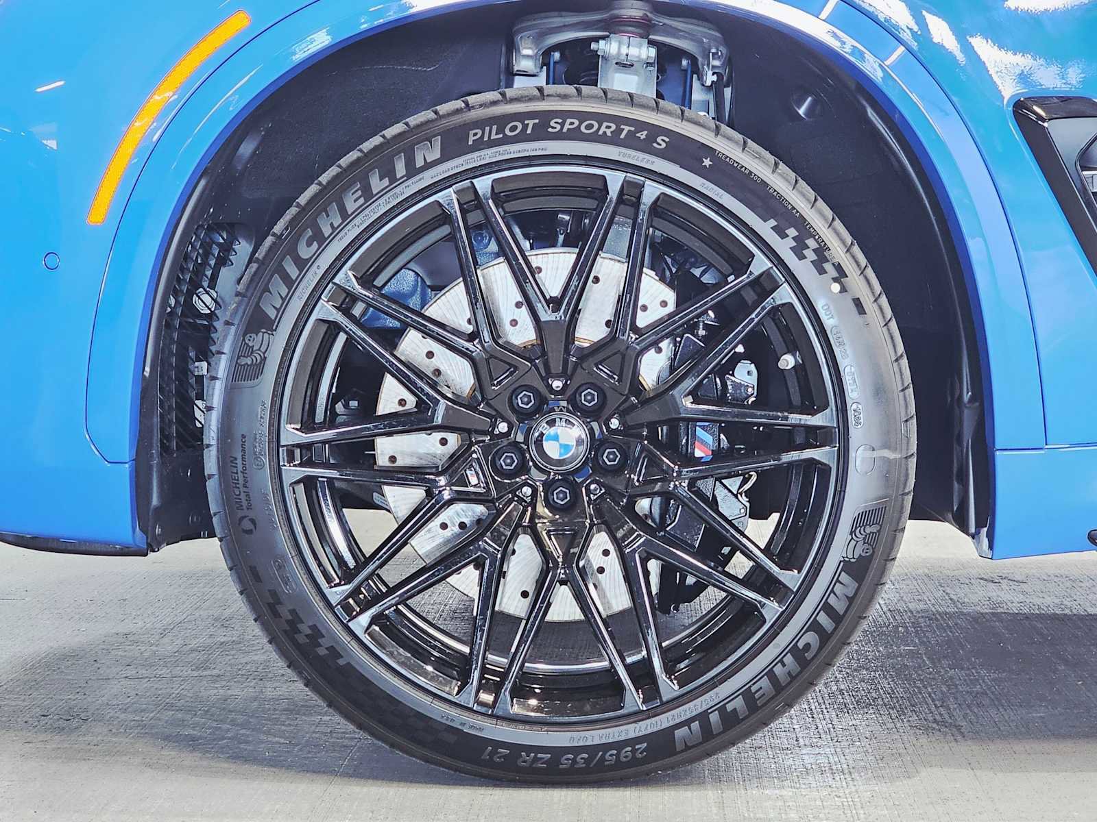 New 2026 BMW X5 M Competition w/ Executive Package image 8