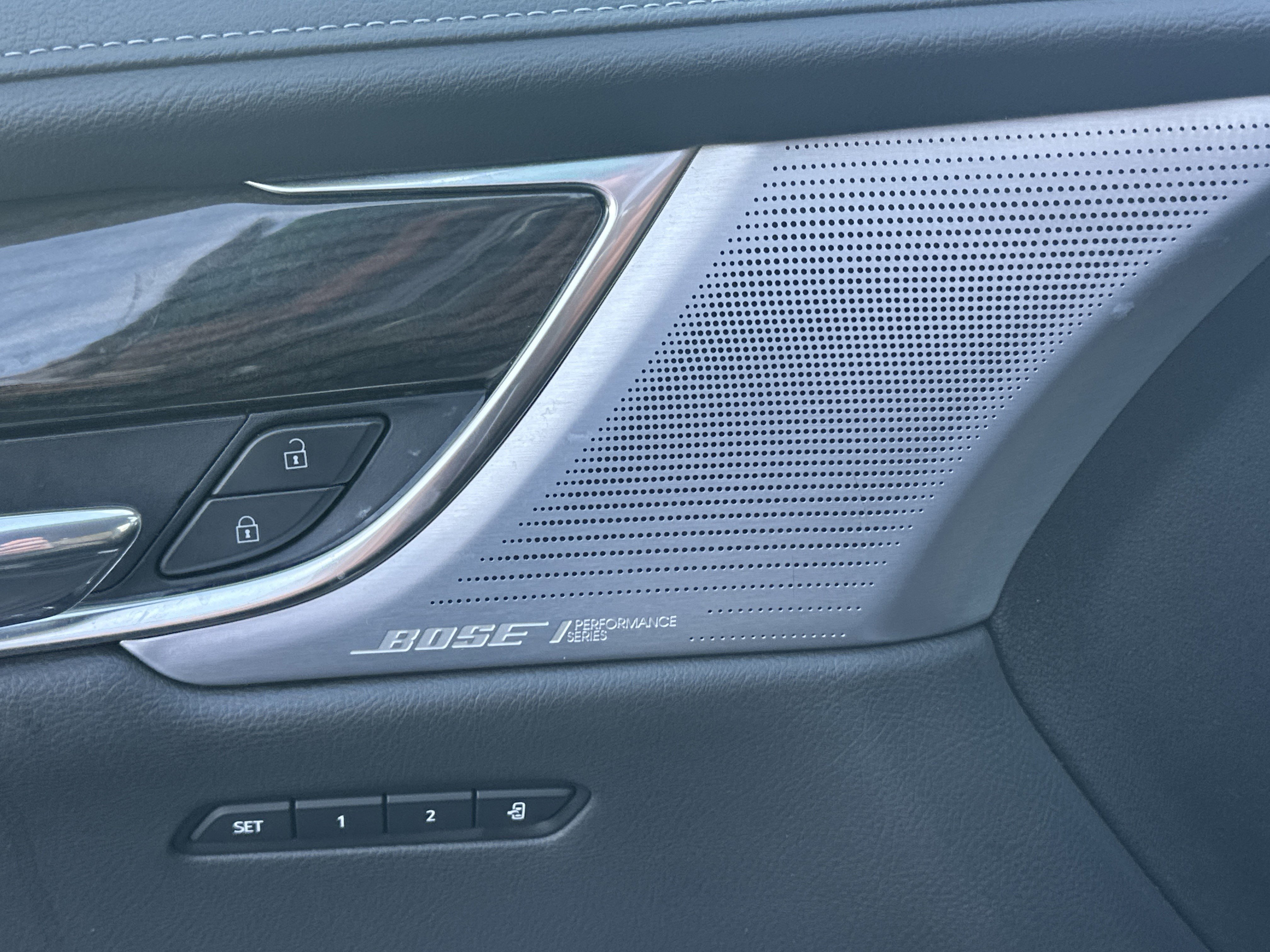 Certified 2023 Cadillac XT6 Premium Luxury image 13