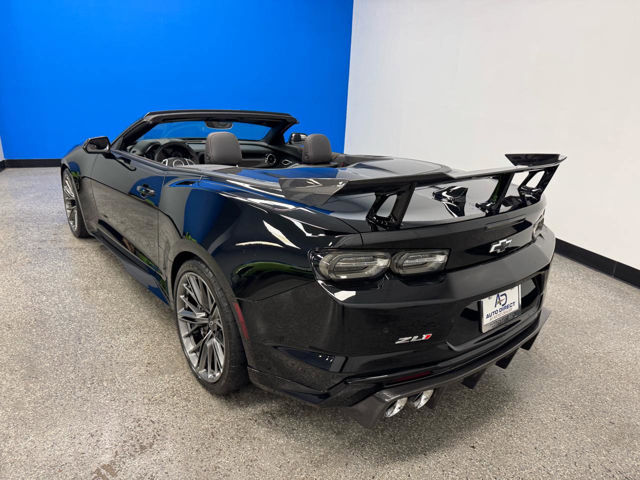 Used 2022 Chevrolet Camaro ZL1 RWD image 10