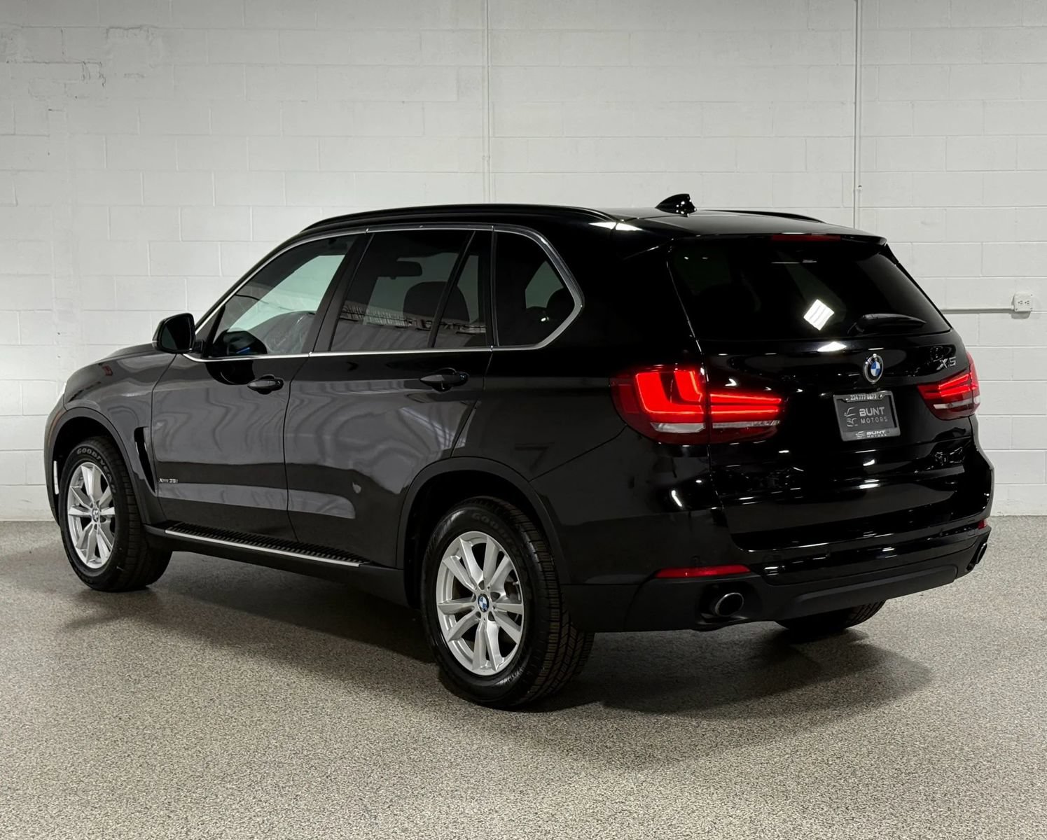 Used 2015 BMW X5 xDrive35i AWD/4WD image 8