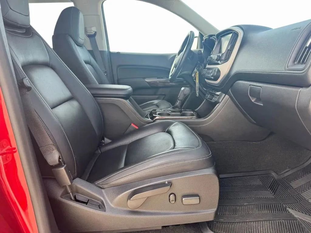 Used 2016 GMC Canyon SLT image 12