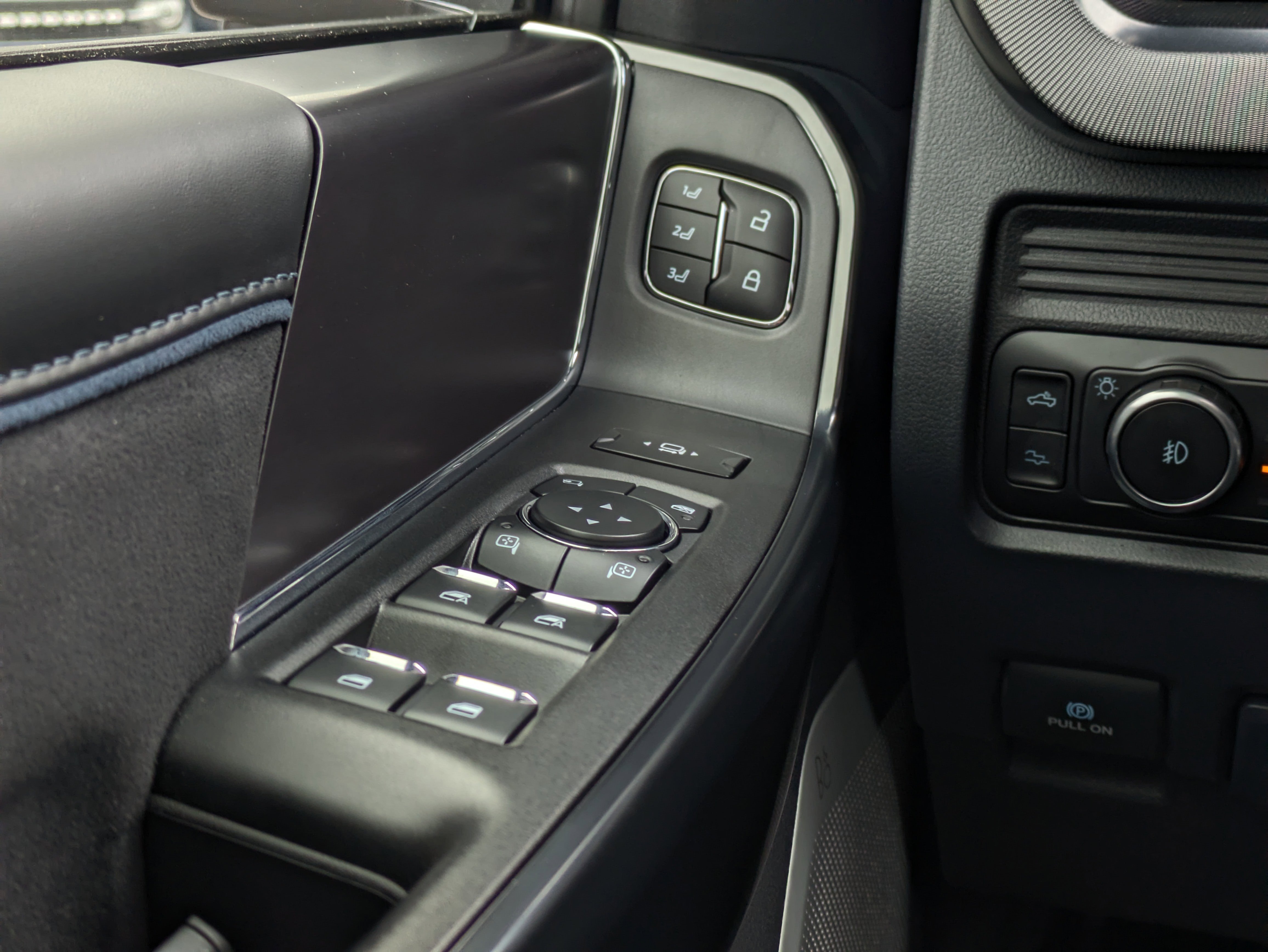 New 2026 Ford F350 Platinum AWD/4WD image 59