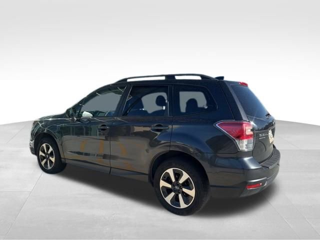 Used 2017 Subaru Forester 2.5i w/ Alloy Wheel Package image 8