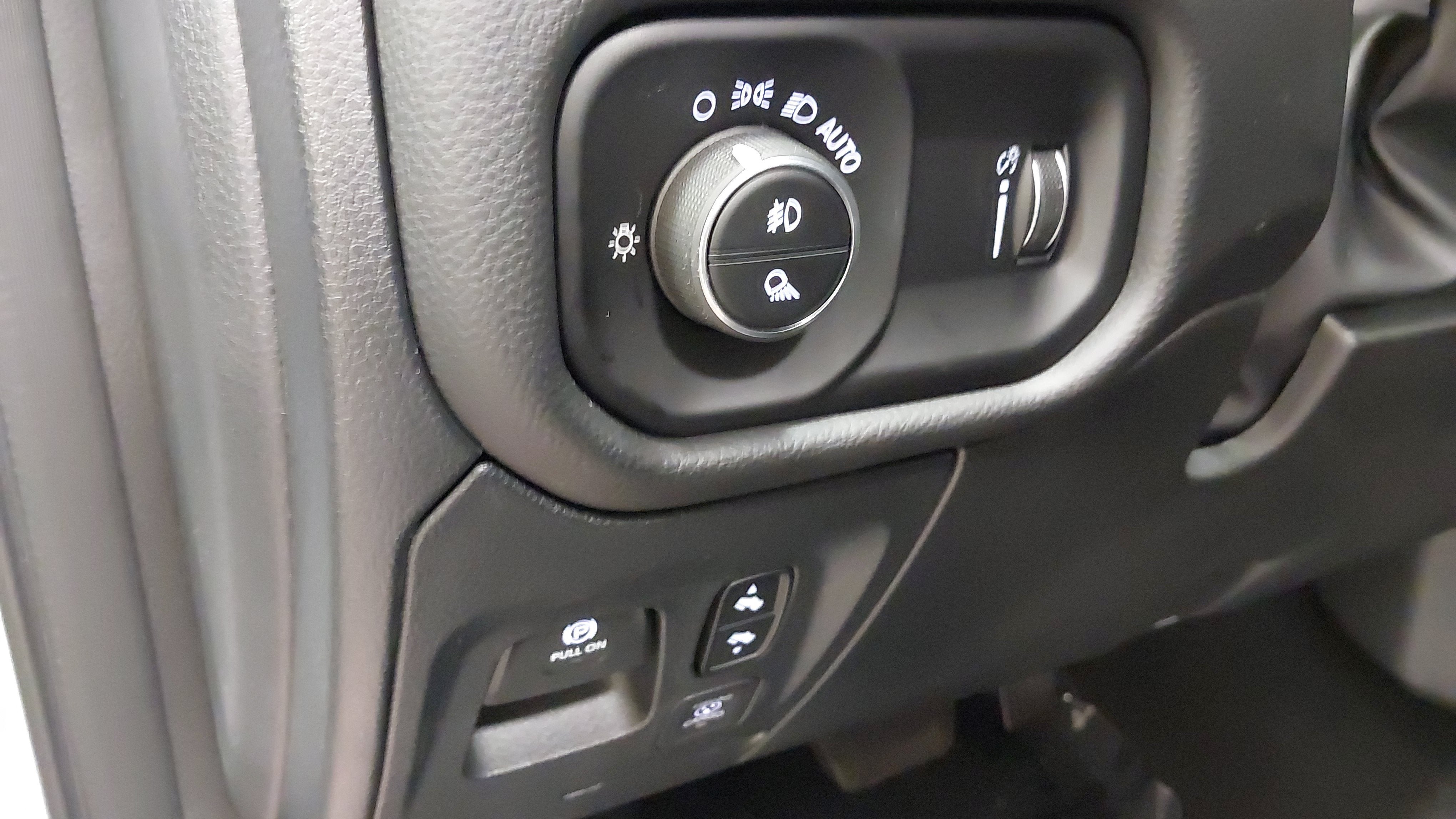 New 2026 RAM 1500 Big Horn AWD/4WD image 30